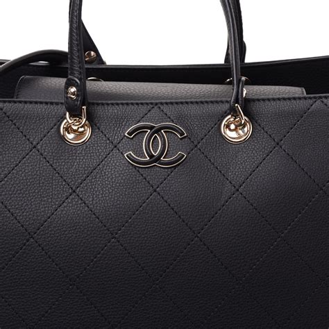 large chanel shopping bag